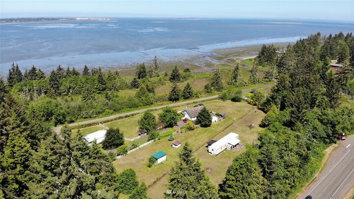 13 Pirates Way  Aberdeen WA 98520 photo