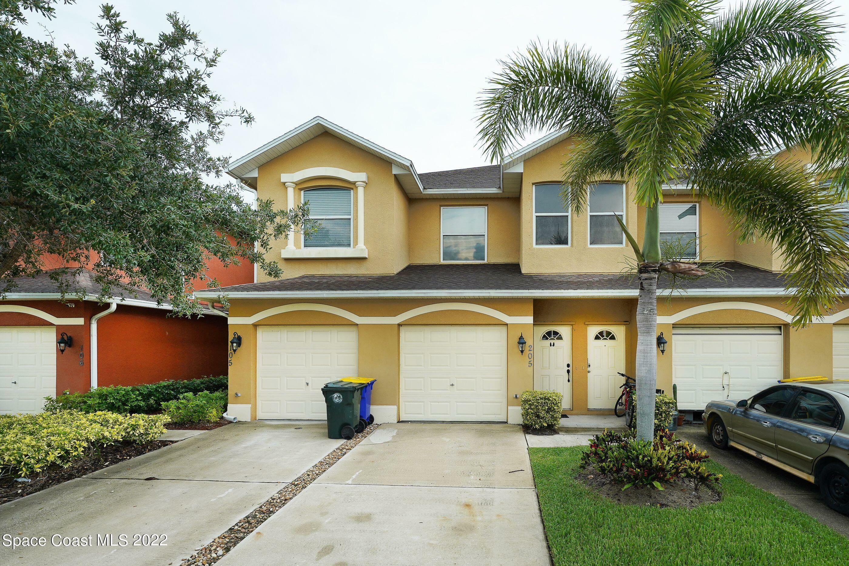 Property Photo:  916 Ocaso Lane  FL 32955 