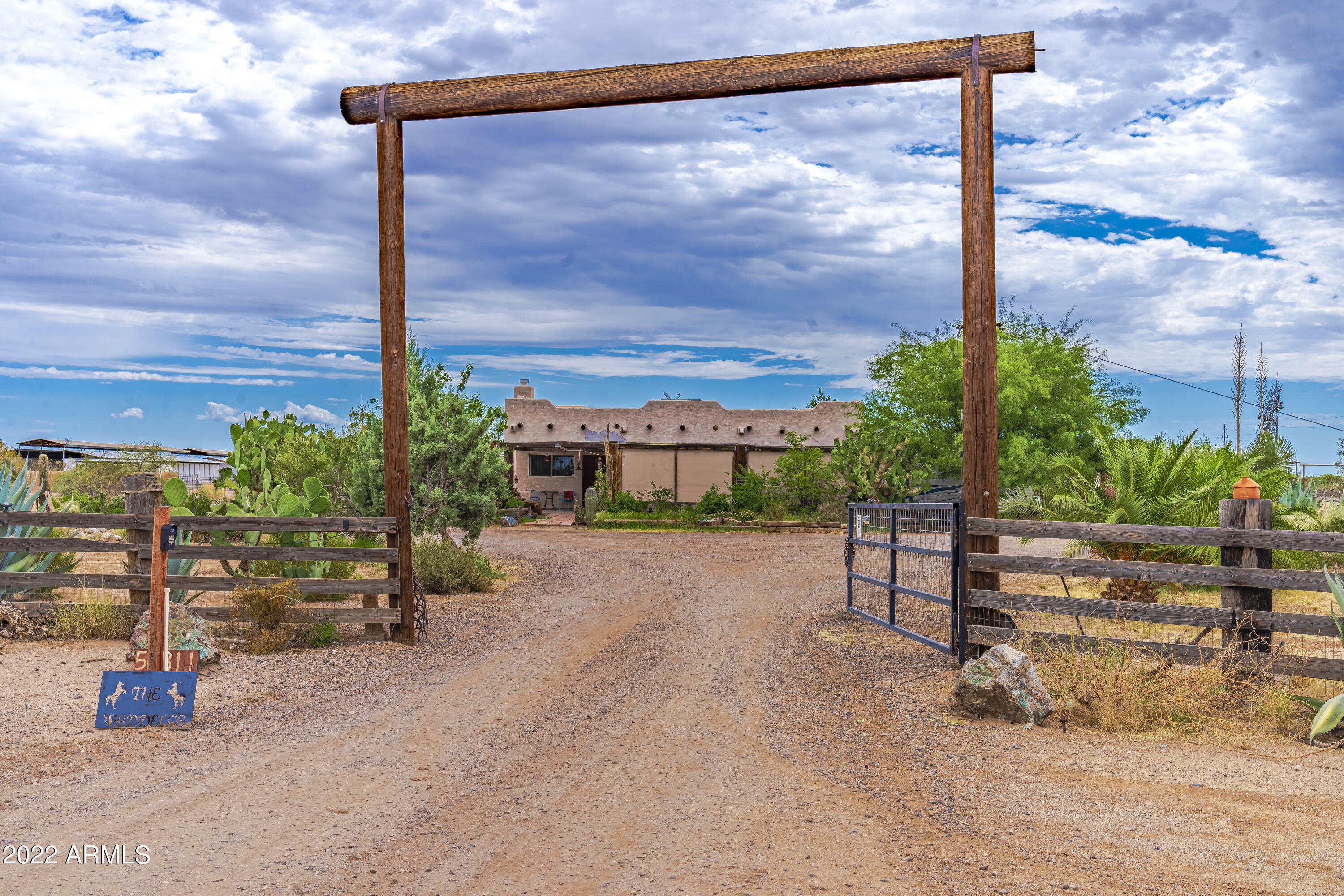 Property Photo: 51811 N Forepaugh Peak Road AZ 85390