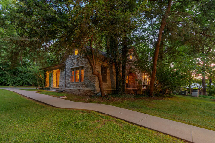 Property Photo: 800 S Scruggs KY 40601