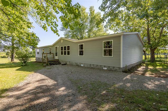 Property Photo:  23174 Noble Drive  MO 65536 