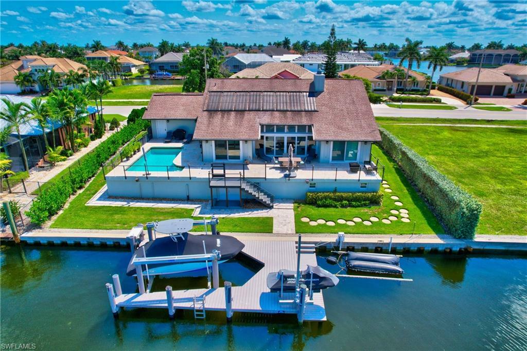 Property Photo: 272 N Barfield Dr FL 34145