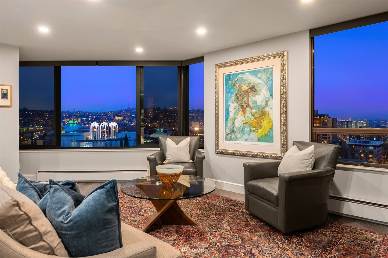 Property Photo: 2621 2nd Avenue 1803 WA 98121