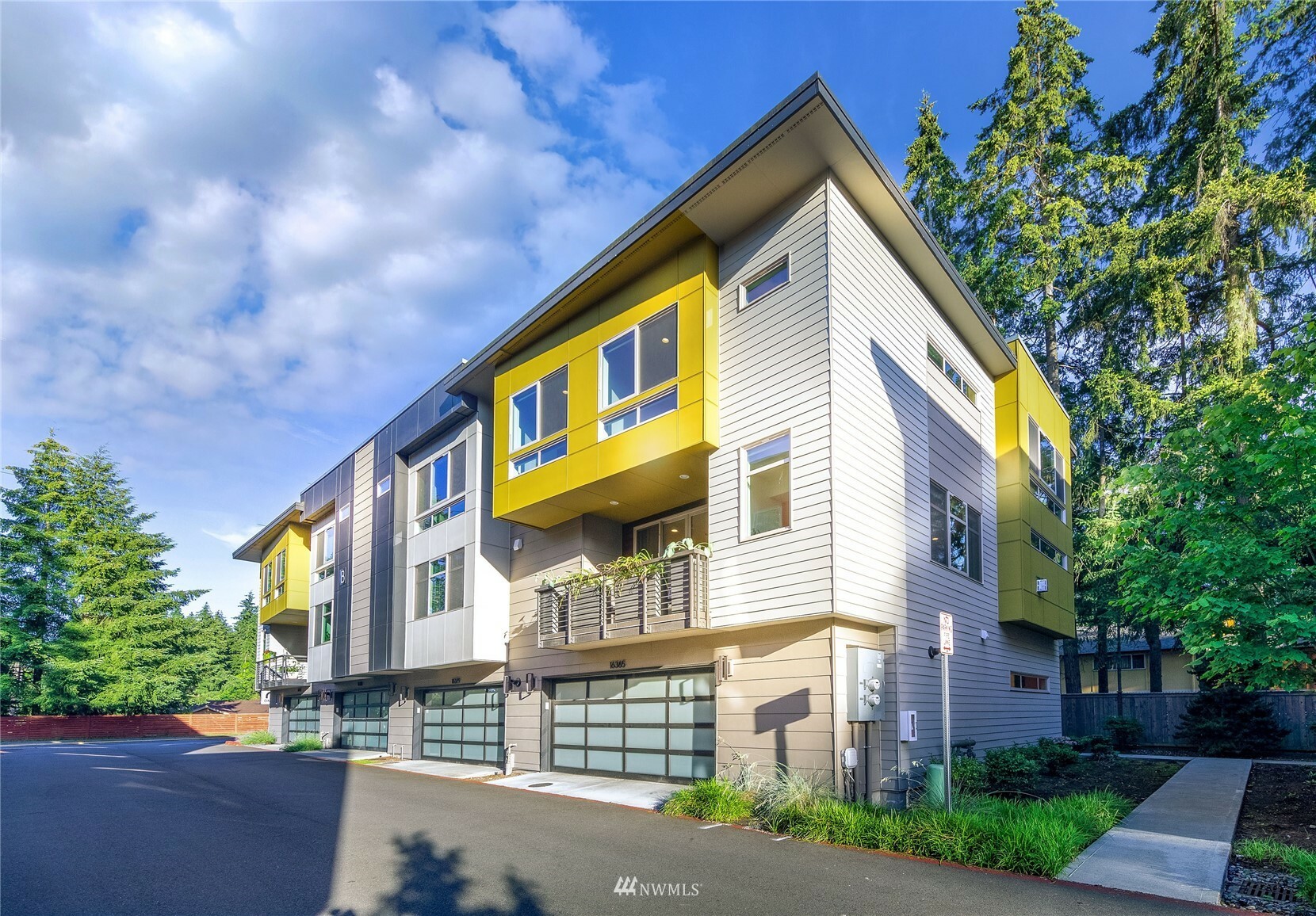 16365 NE 16th Court B4  Bellevue WA 98008 photo