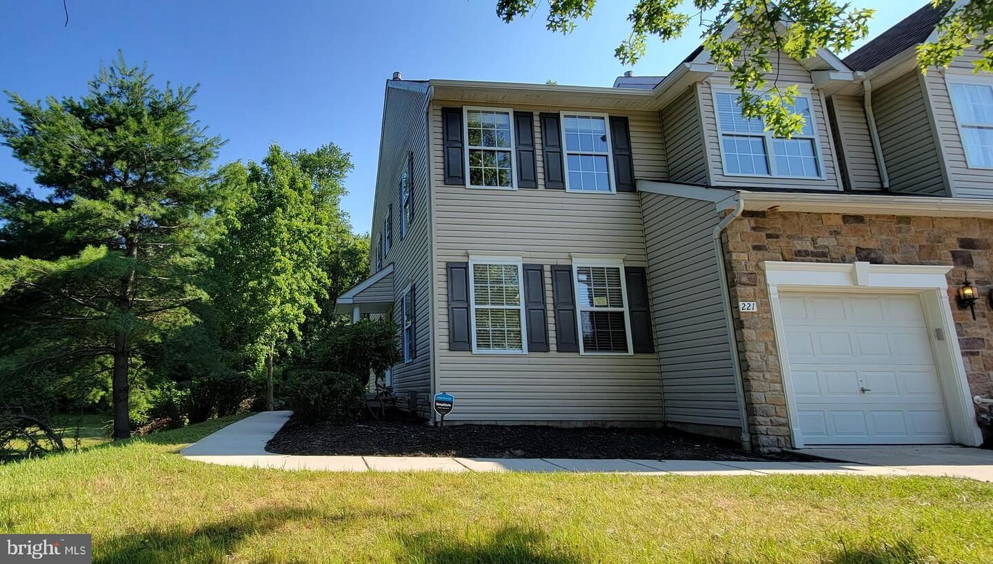 Property Photo:  221 Hidden Drive  NJ 08012 
