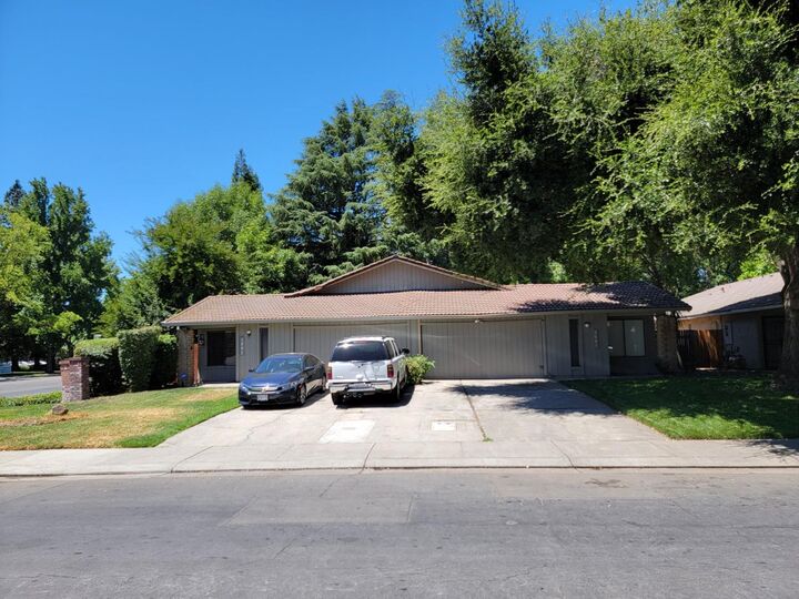 1807 Quail Lakes Drive  Stockton CA 95207 photo