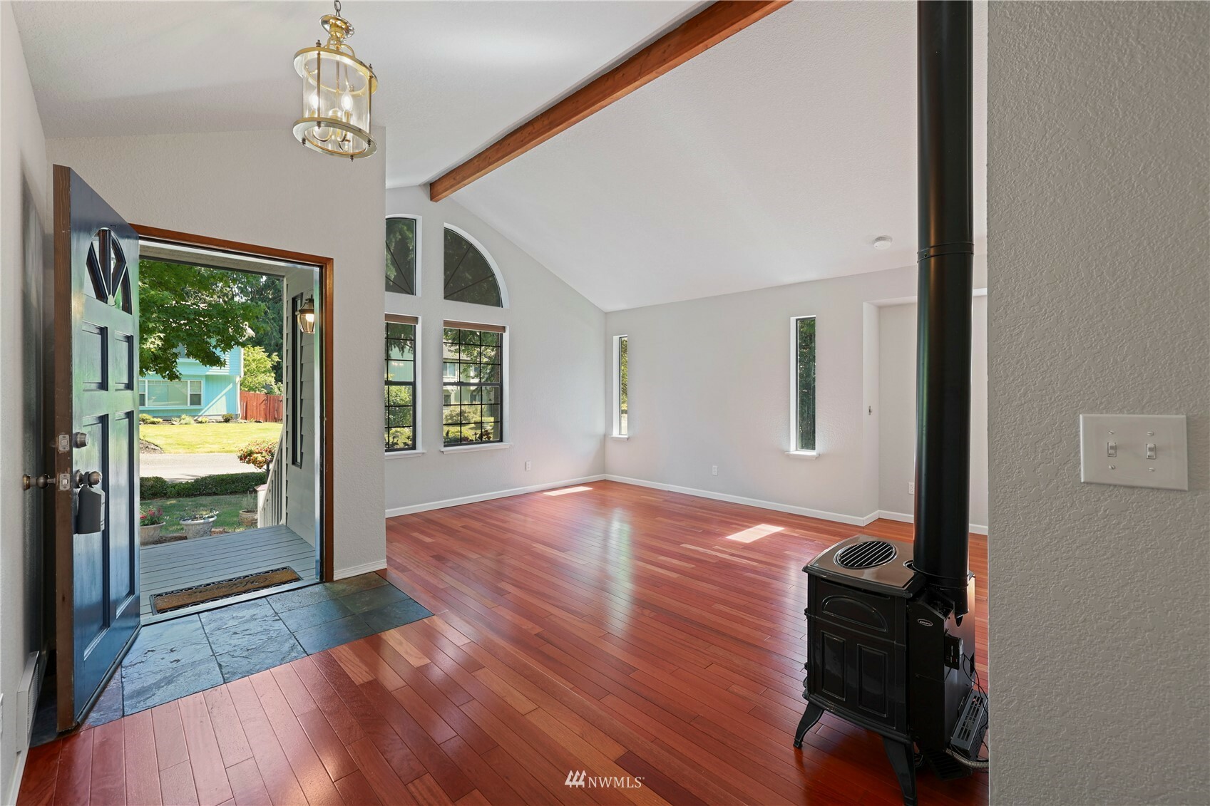 Property Photo:  3037 Hampton Drive SW  WA 98512 
