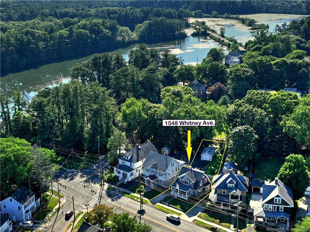 Property Photo: 1548 Whitney Avenue CT 06517