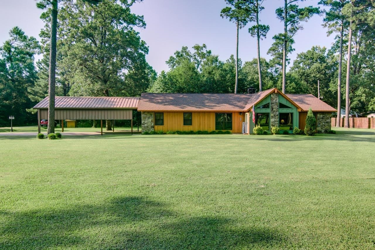 Property Photo: 1030 Bluebird Lane AR 71822