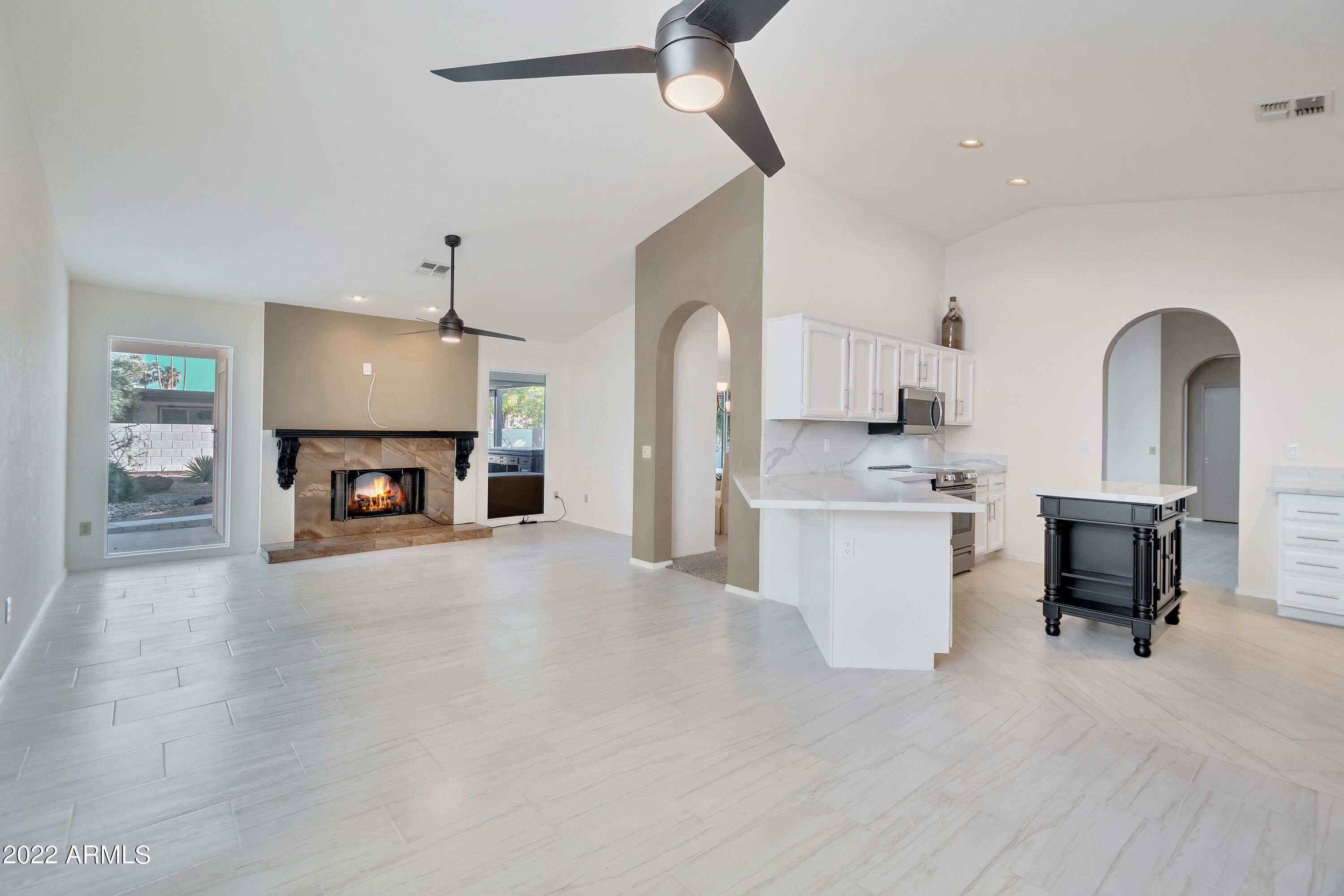 Property Photo: 10413 E Watford Way AZ 85248