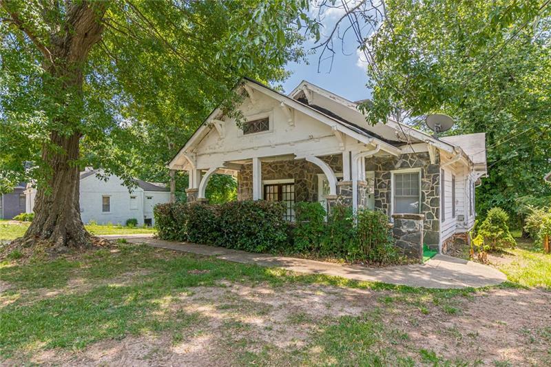 Property Photo:  1620 South Gordon Street SW  GA 30310 