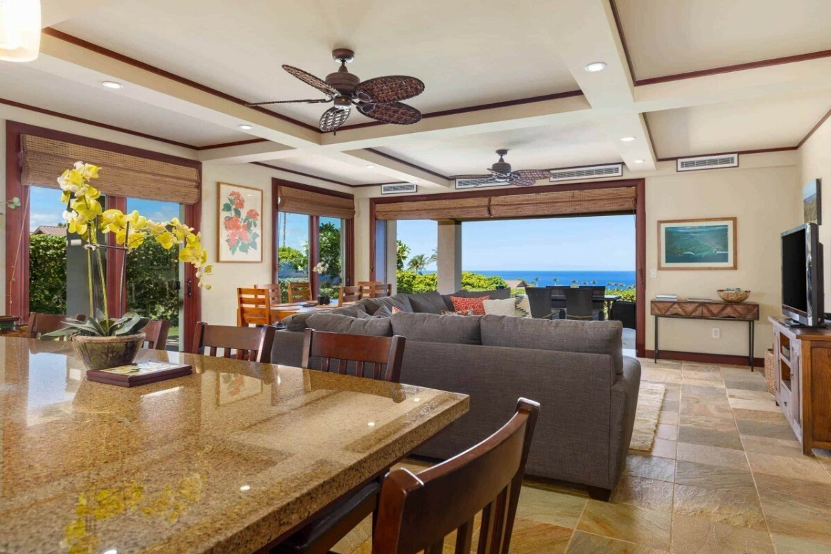 Property Photo:  62-3600 Amaui Dr C101  HI 96743 