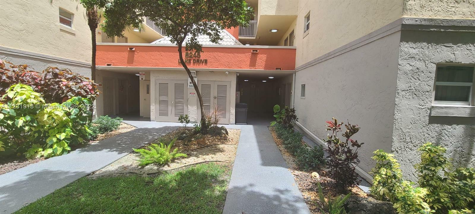 Property Photo:  8245 Lake Dr 401  FL 33166 