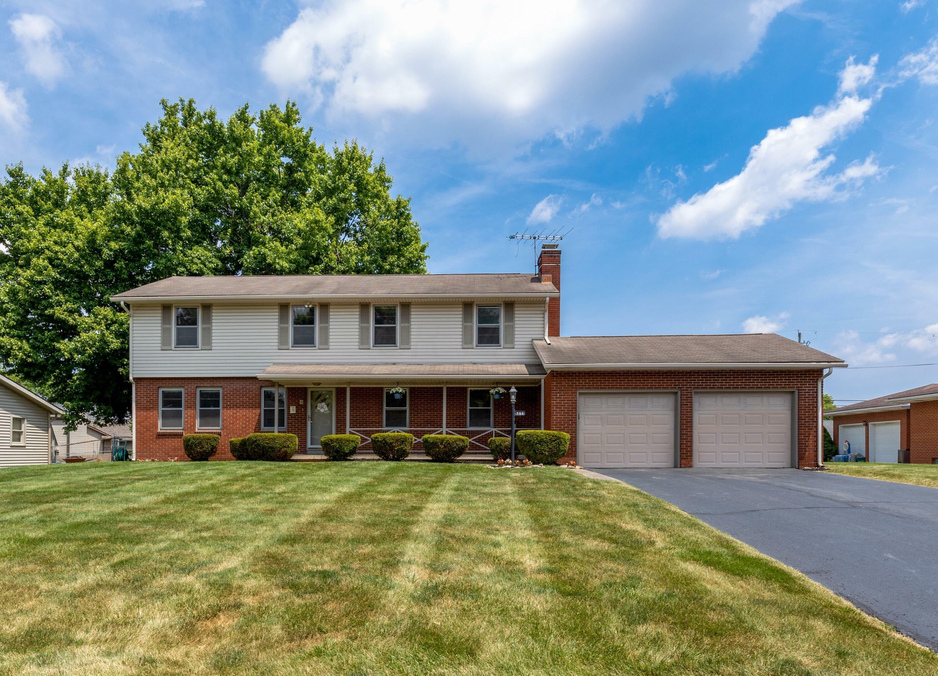 Property Photo: 966 Shaw Drive OH 43055