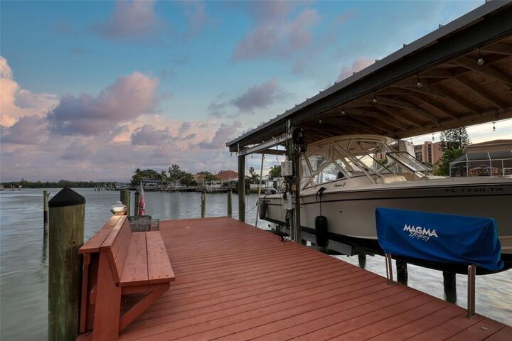 Property Photo:  421 Windward Passage  FL 33767 