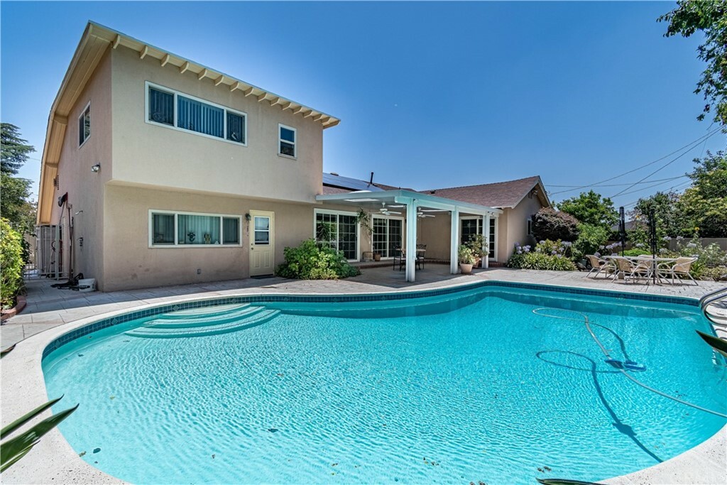 Property Photo:  705 California Drive  CA 91711 