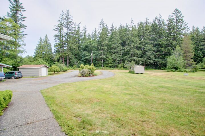 Property Photo: 34 Brandywine Lane WA 98282