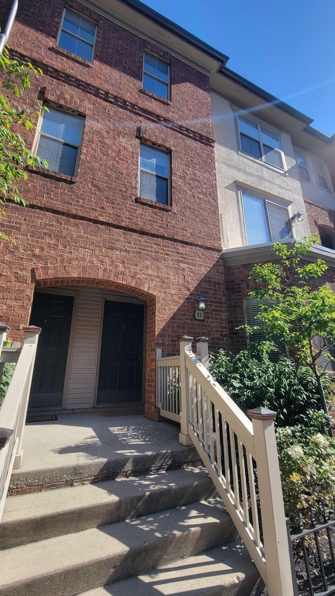 Property Photo:  22 W Russell Street  OH 43215 