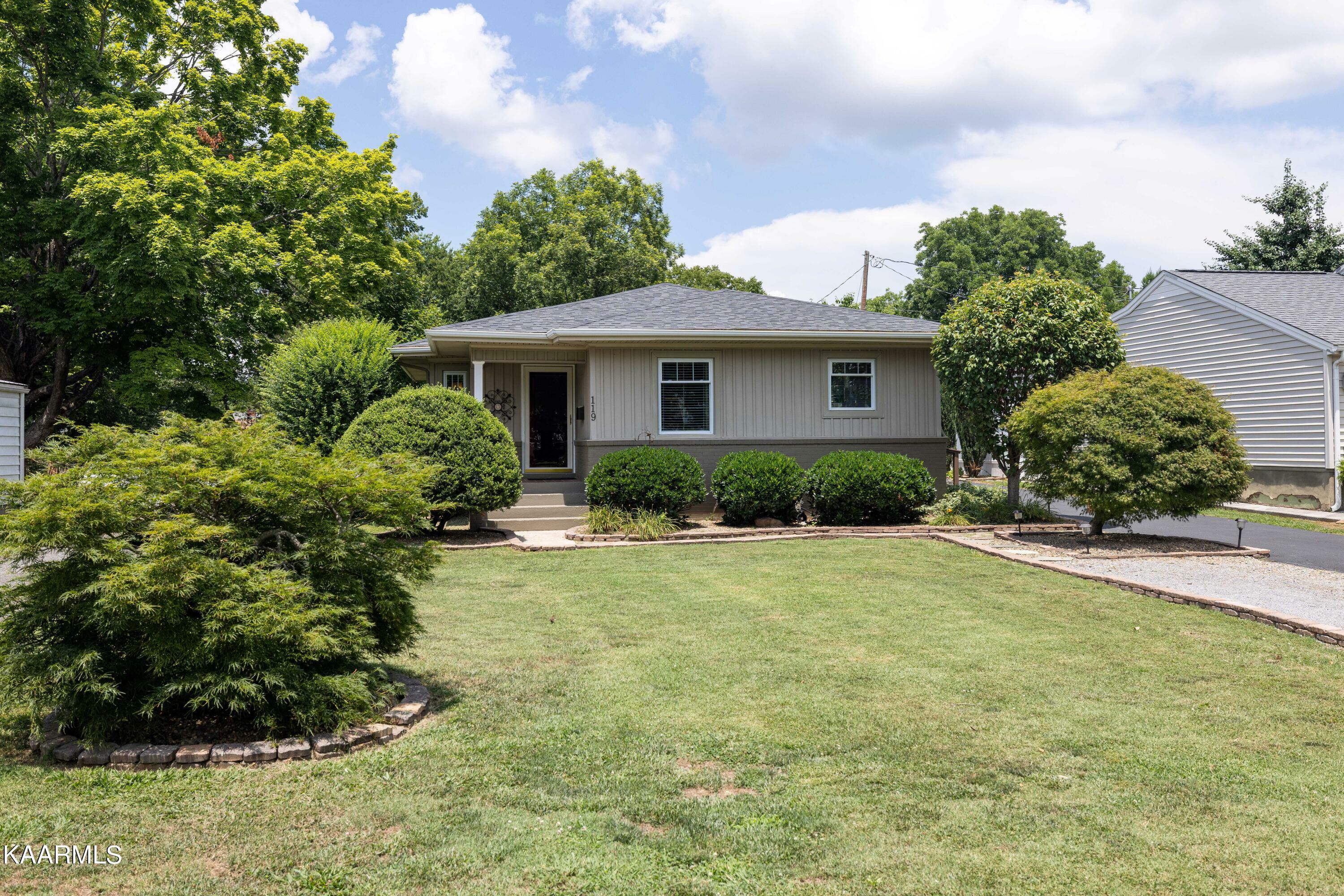 Property Photo: 119 Washington Ave TN 37821