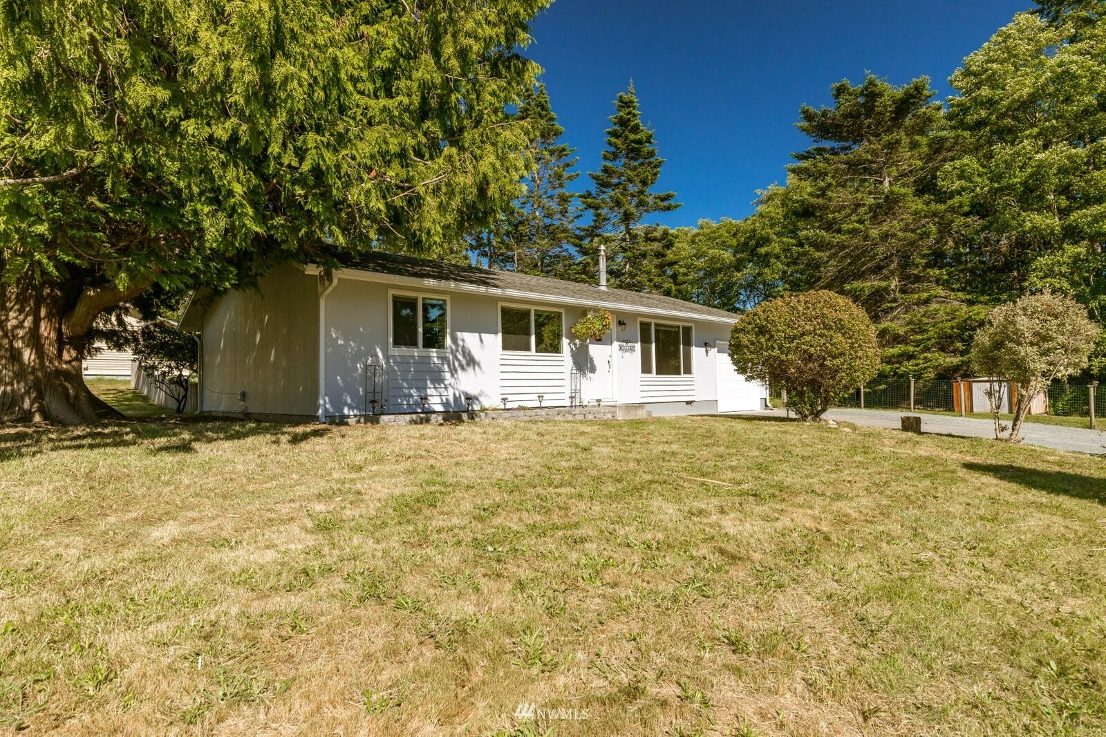 Property Photo:  971 Ferry Avenue  WA 98239 