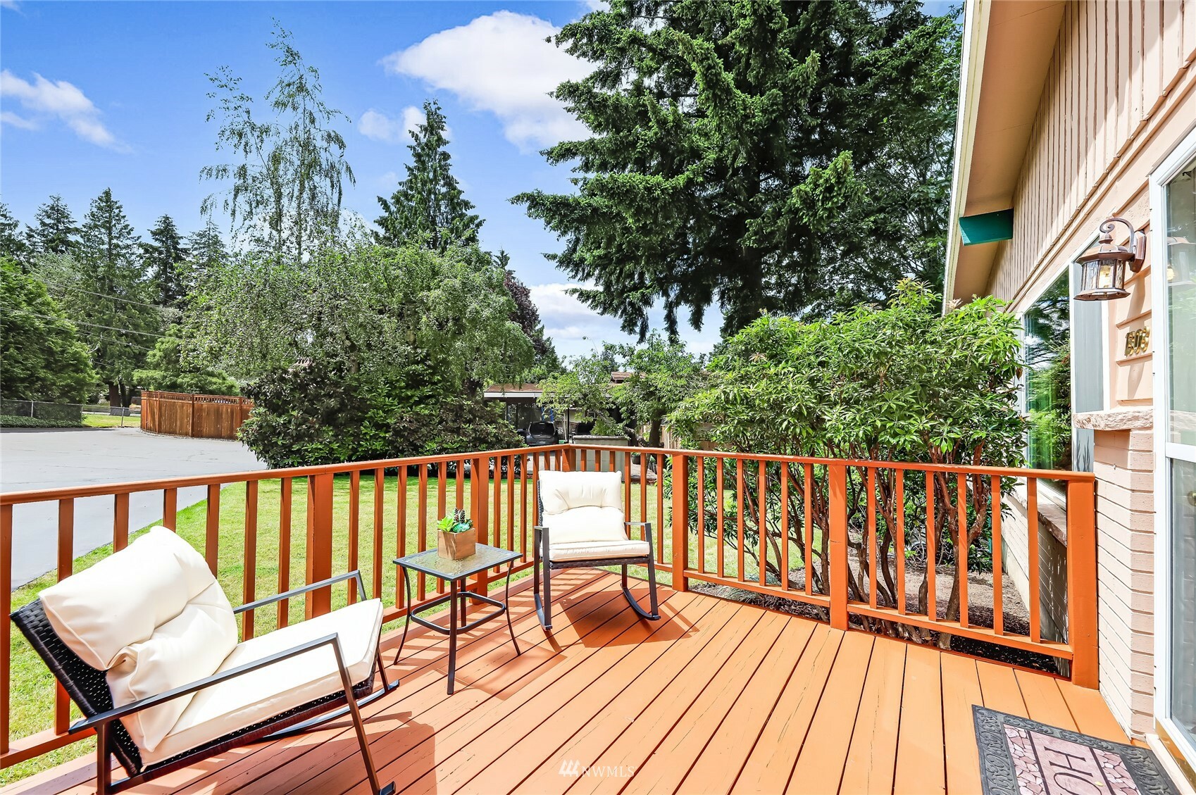 Property Photo:  1808 SW 167th Street  WA 98166 