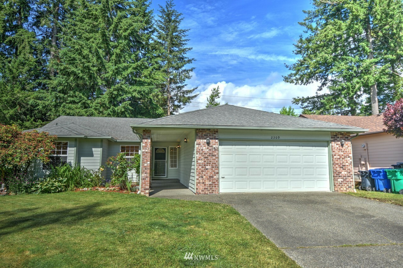 Property Photo:  2309 Woodfield Loop SE  WA 98501 