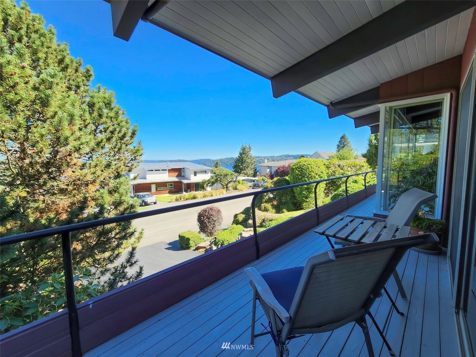 Property Photo:  7133 S Sunnycrest Road  WA 98178 