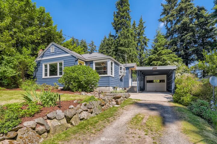 Property Photo: 1336 N 152nd Street WA 98133