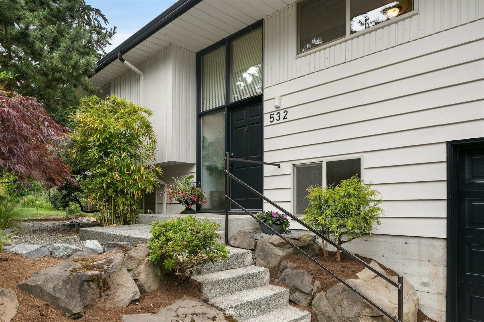 Property Photo:  532 N 137th Street  WA 98133 