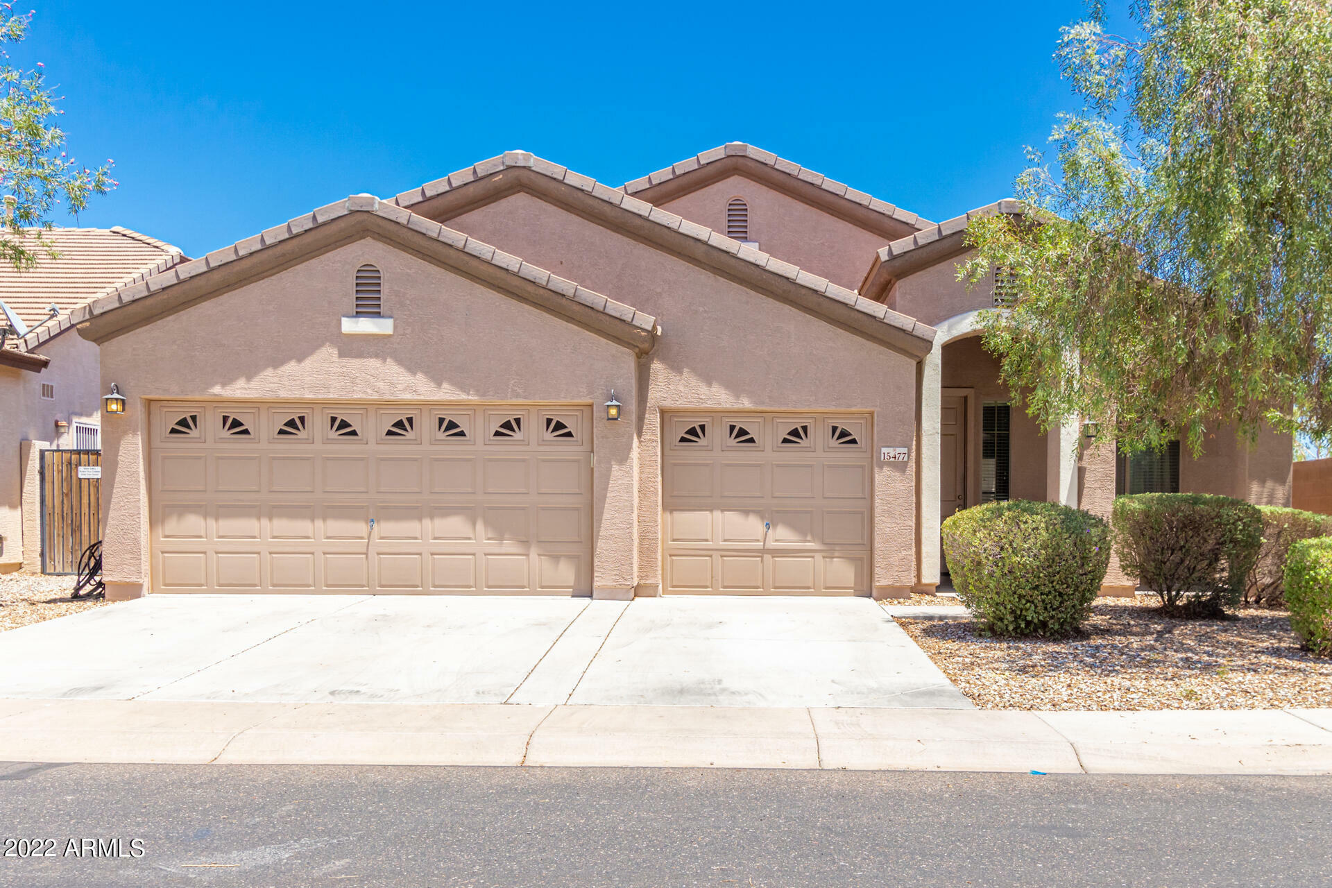 Property Photo: 15477 N 181st Drive AZ 85388