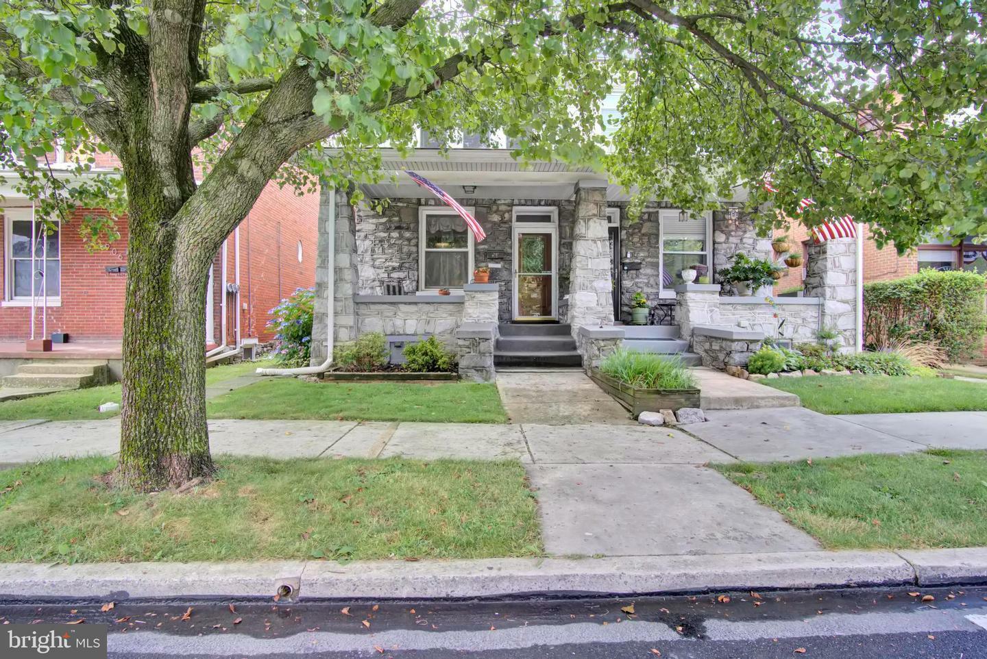 Property Photo:  908 Hummel Avenue  PA 17043 