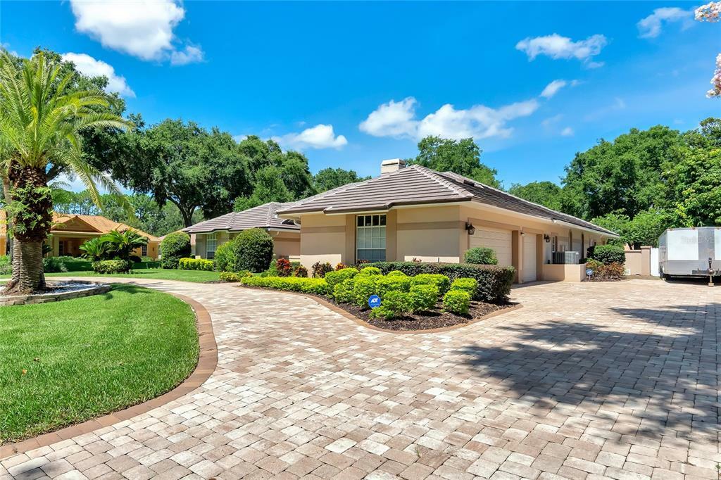 Property Photo:  9200 Country Bay Court  FL 32819 