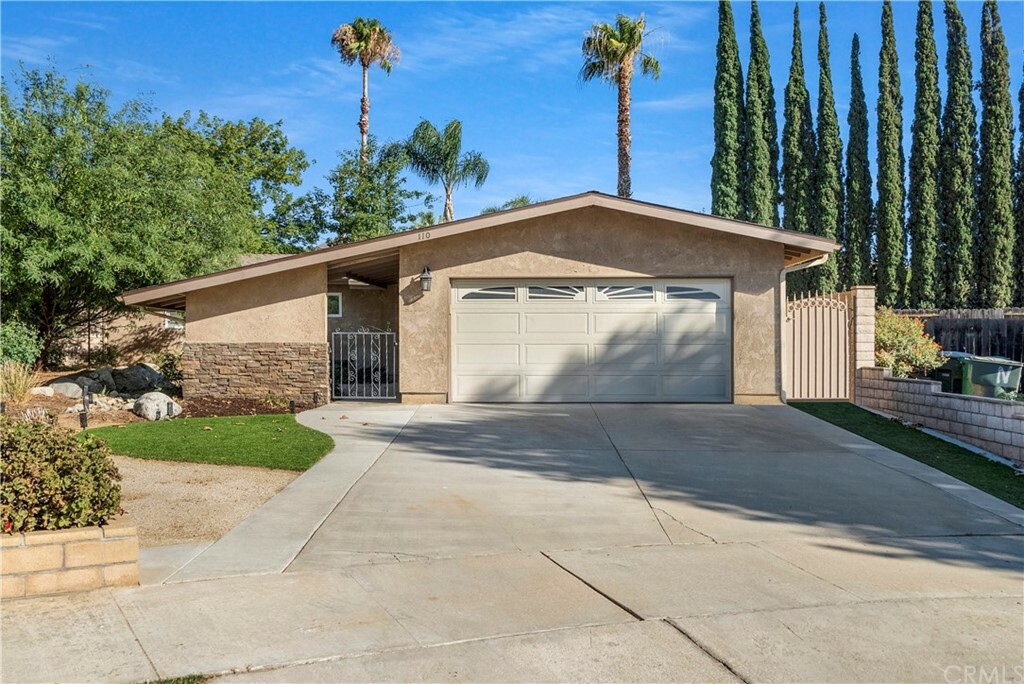 110 Kendra Way  Riverside CA 92507 photo