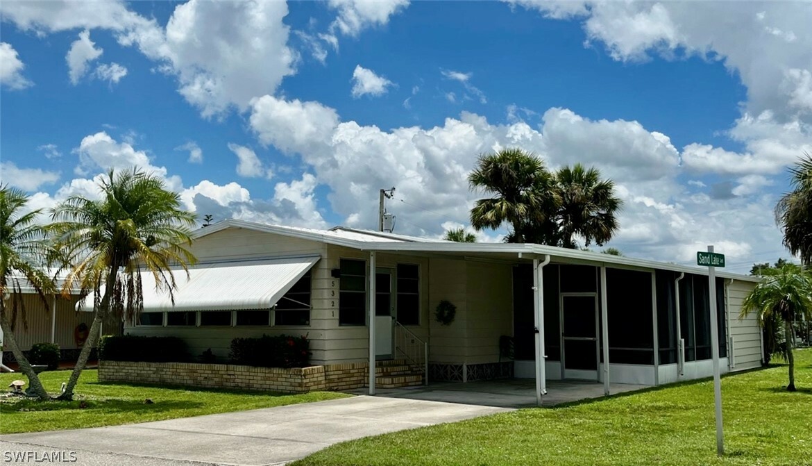 Property Photo:  5321 Forest Park Drive  FL 33917 