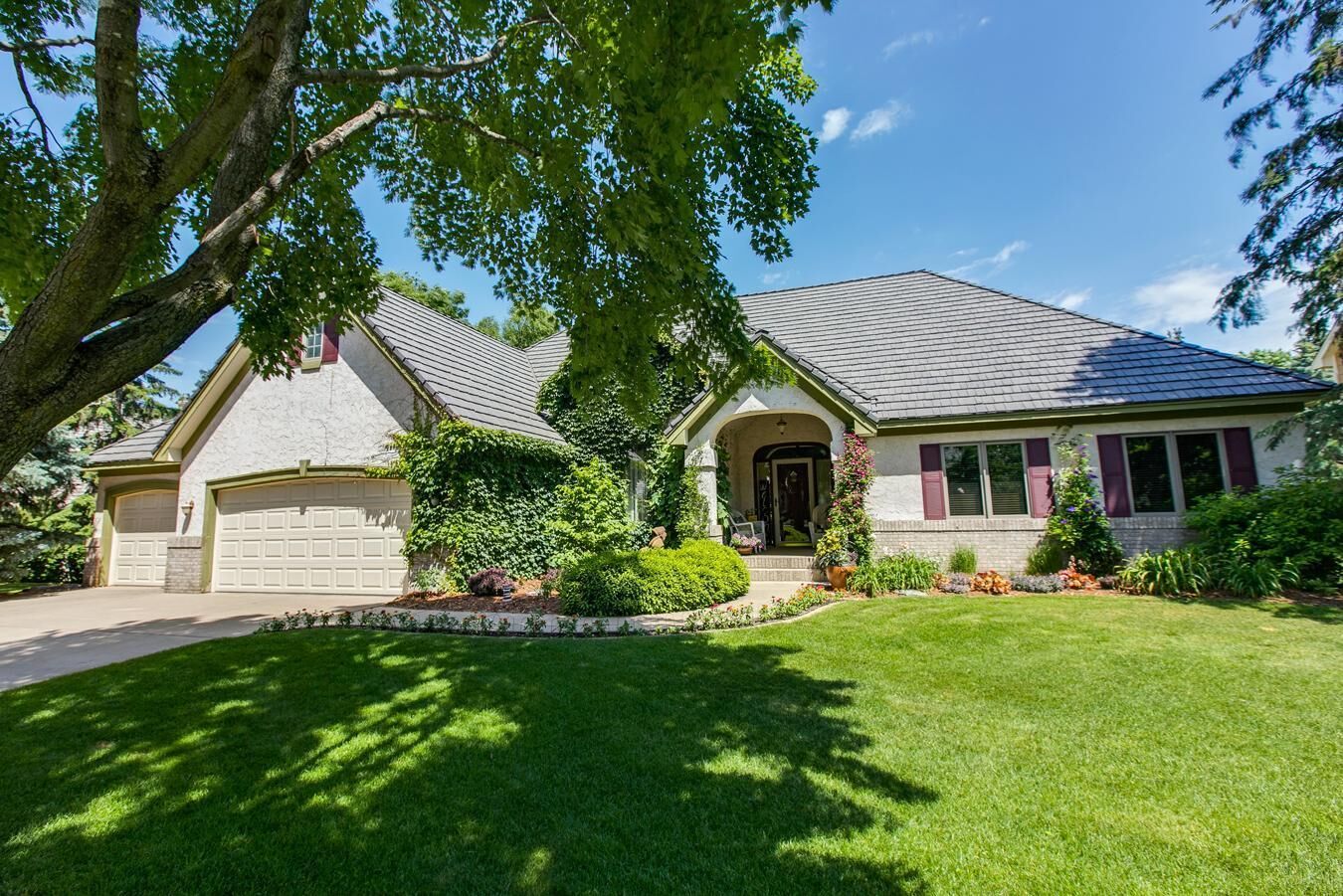 Property Photo: 1345 Meadow Avenue MN 55126