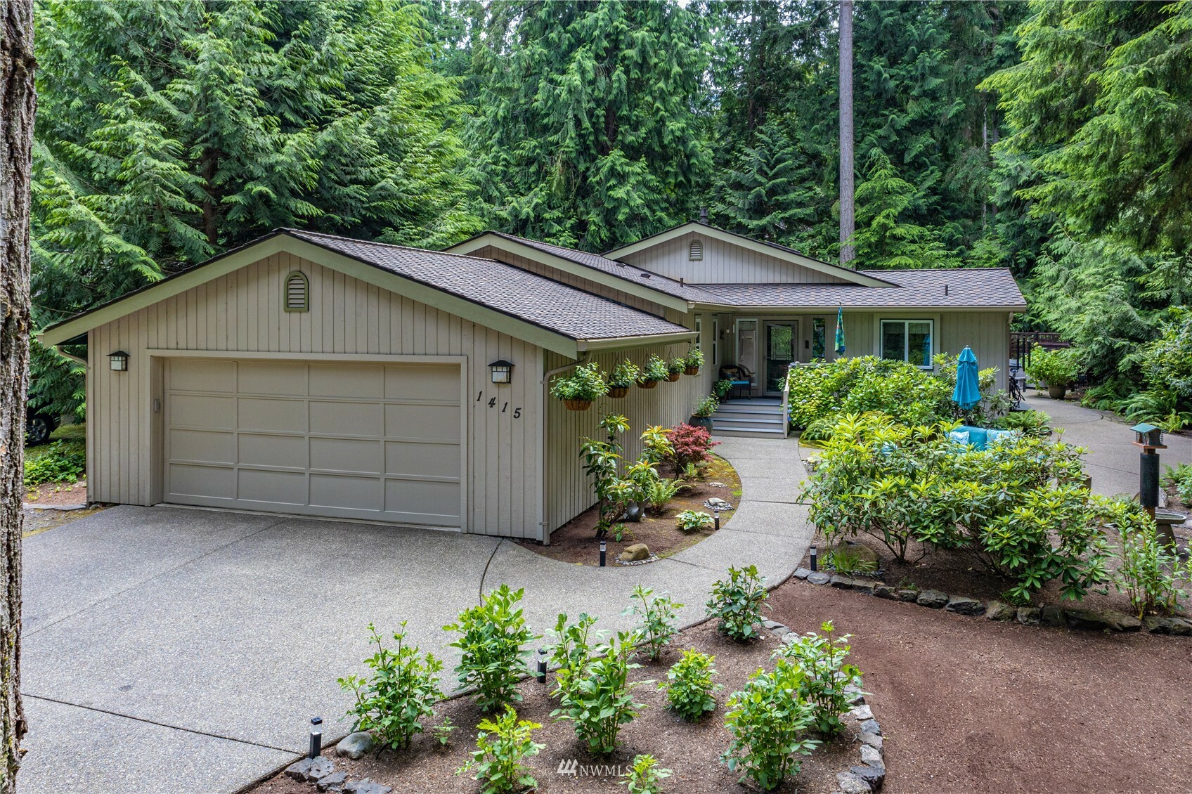 Property Photo:  1415 Kala Point Drive  WA 98368 