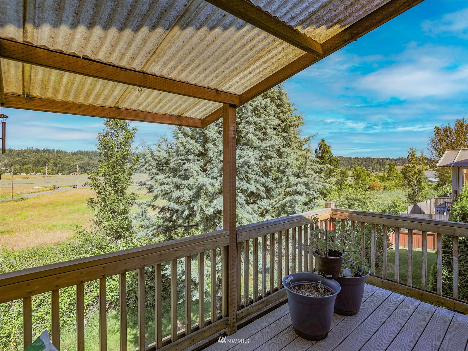 Property Photo: 10709 66th Avenue NE WA 98270