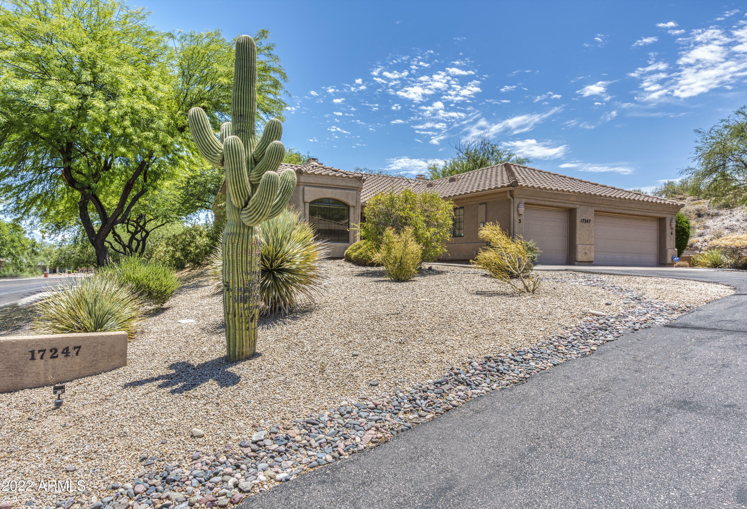 Property Photo: 17247 E Grande Boulevard 5 AZ 85268