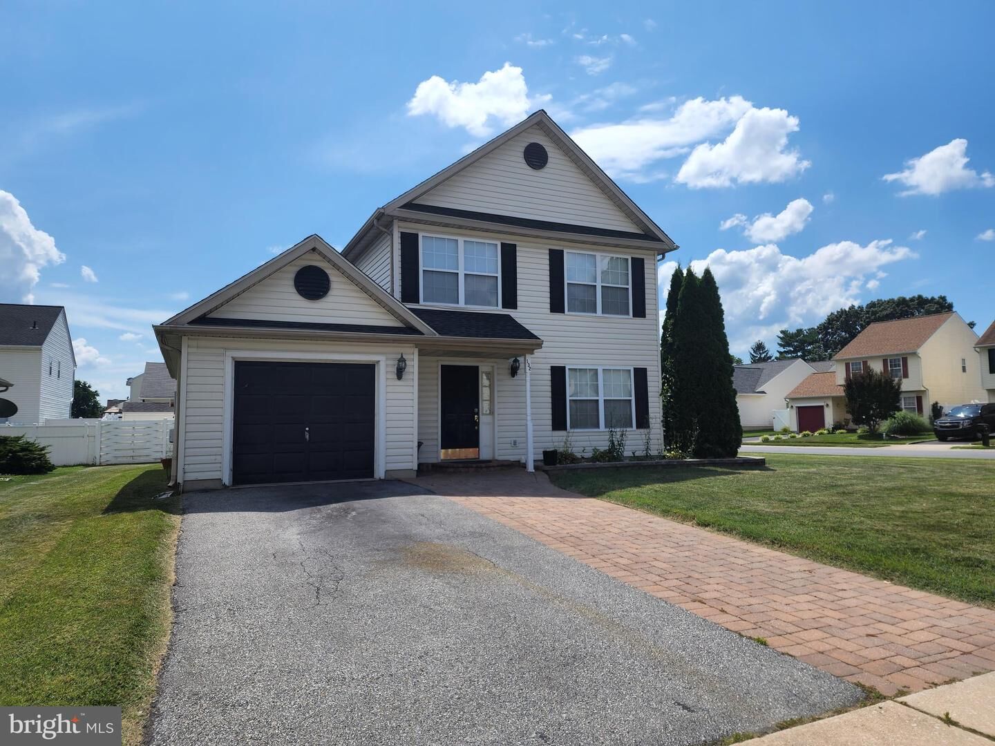 Property Photo:  132 N Katrin Circle  DE 19720 