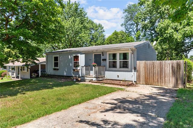 Property Photo:  401 South Pam Avenue Avenue  MO 63301 