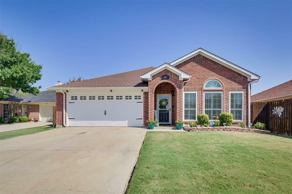 Property Photo:  7007 Pickford Court  TX 76001 