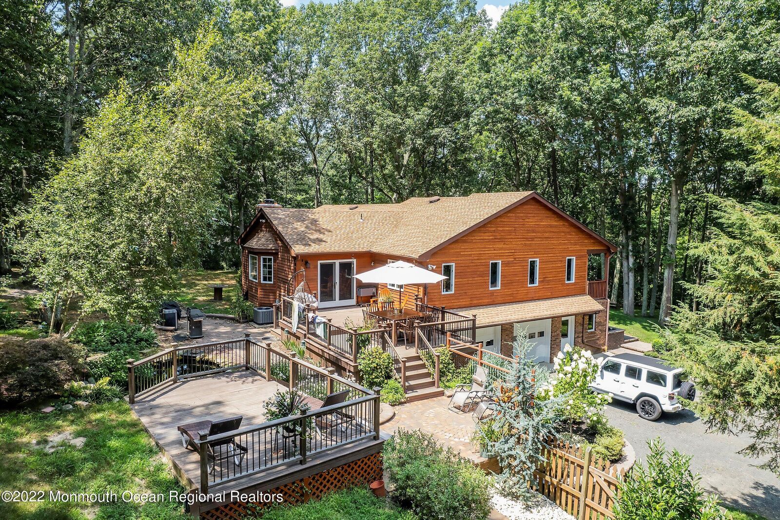 Property Photo:  141 Hickory Road  NJ 08527 