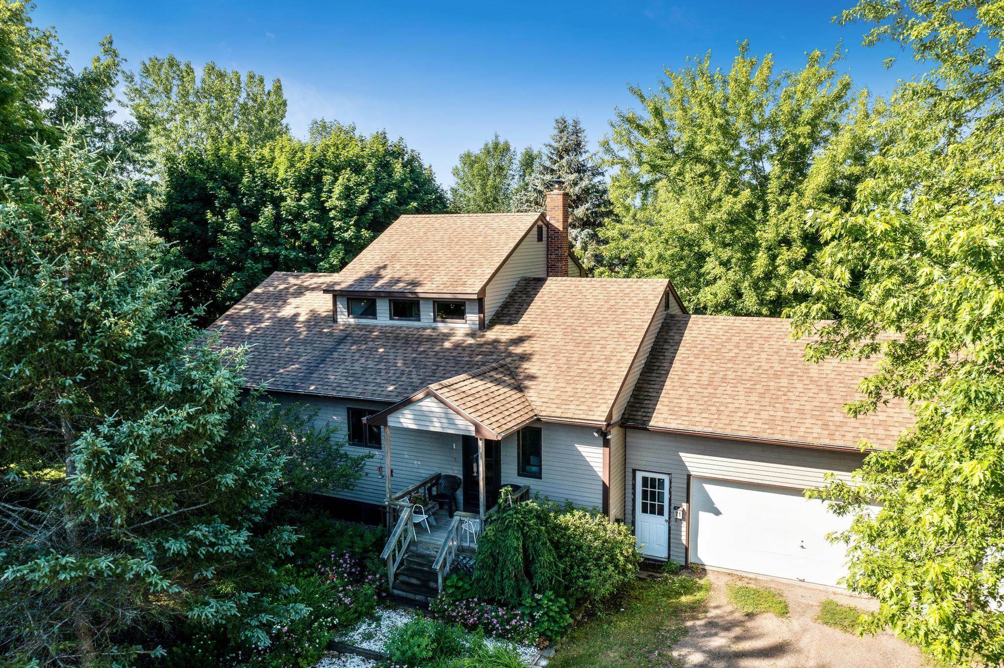 Property Photo: 71 Moccasin Avenue VT 05458