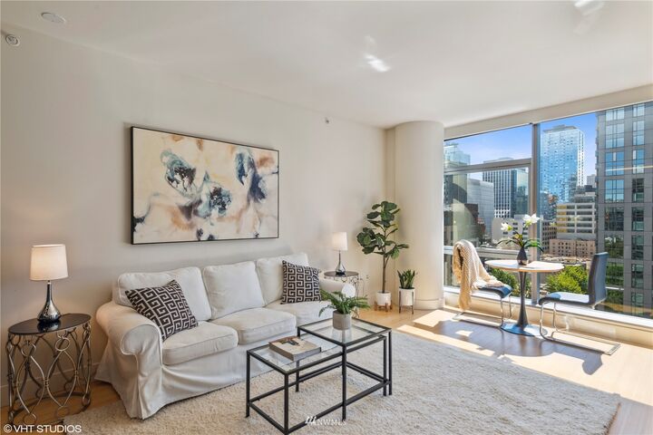 820 Blanchard Street 1406  Seattle WA 98121 photo