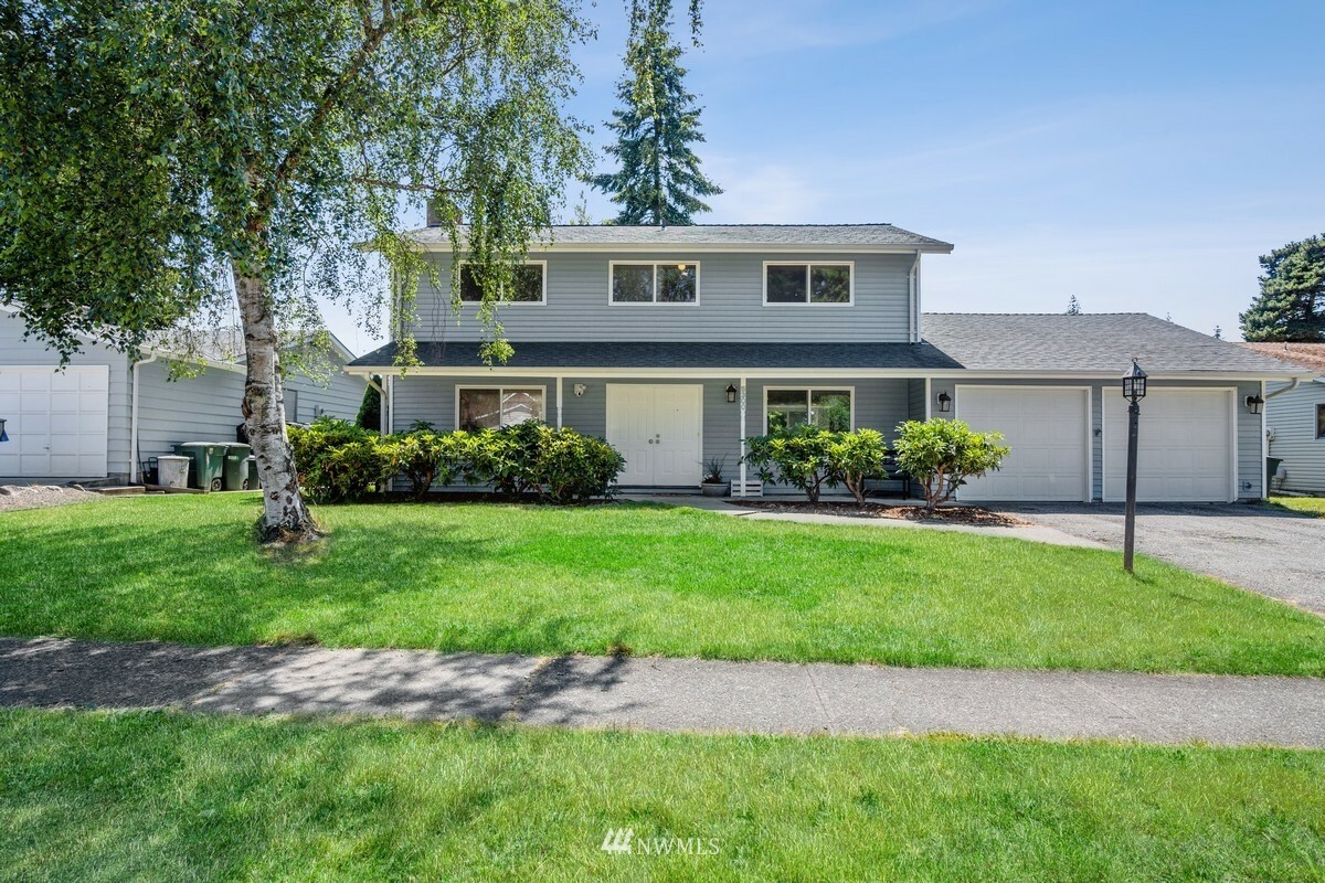 Property Photo:  5300 172nd Street SW  WA 98037 