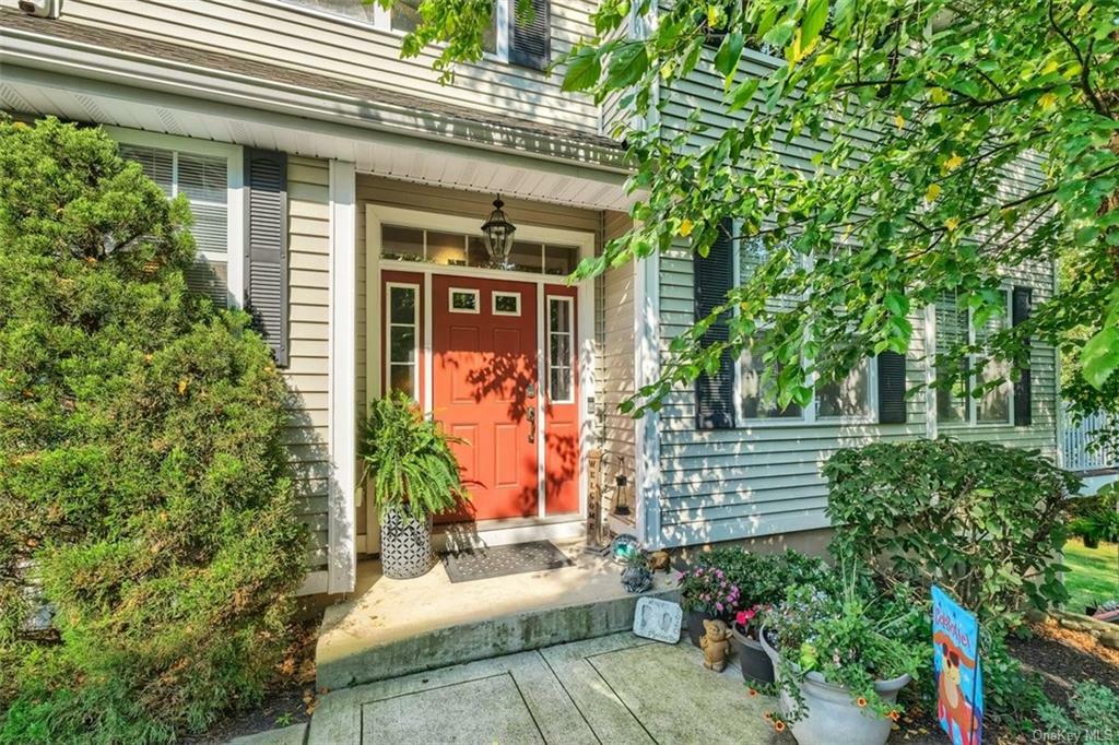 Property Photo:  15 Country Club Drive  NY 10940 