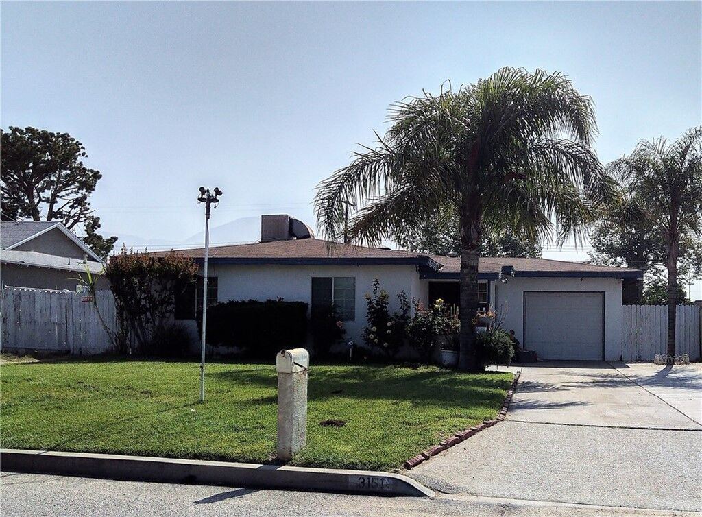 Property Photo: 3151 Alameda Court CA 92404