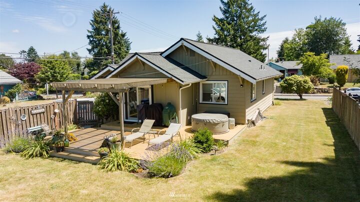 4950 N Vassault Street  Tacoma WA 98407 photo