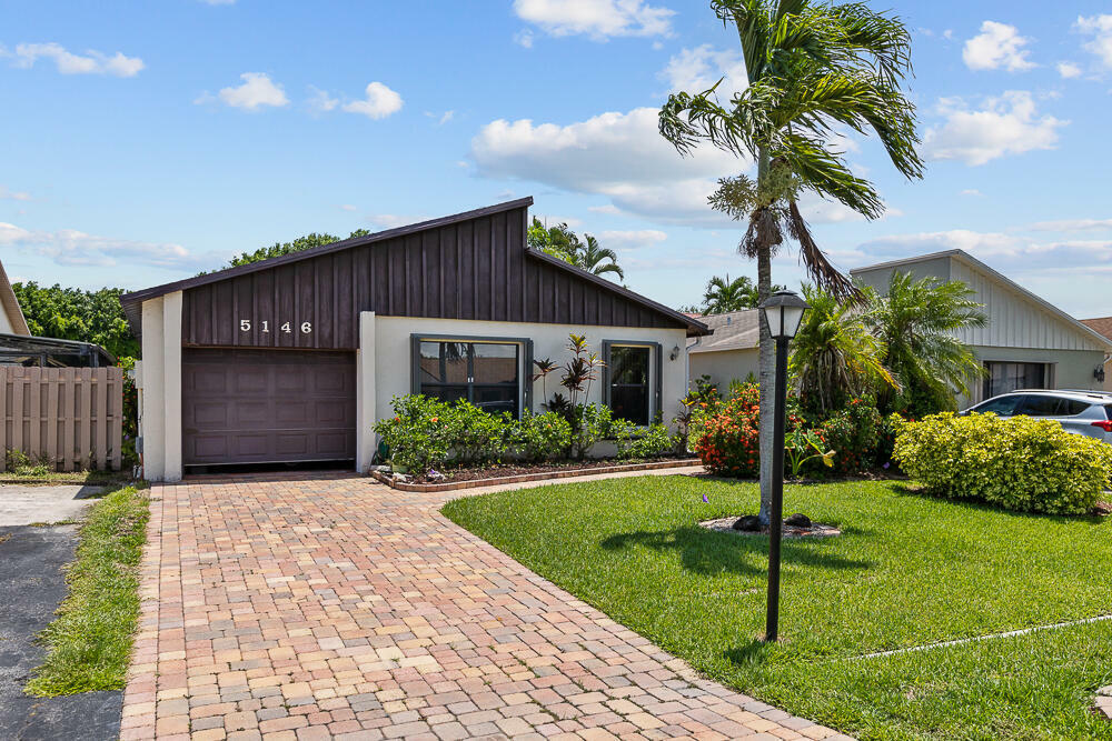 Property Photo:  5146 Minto Road  FL 33472 