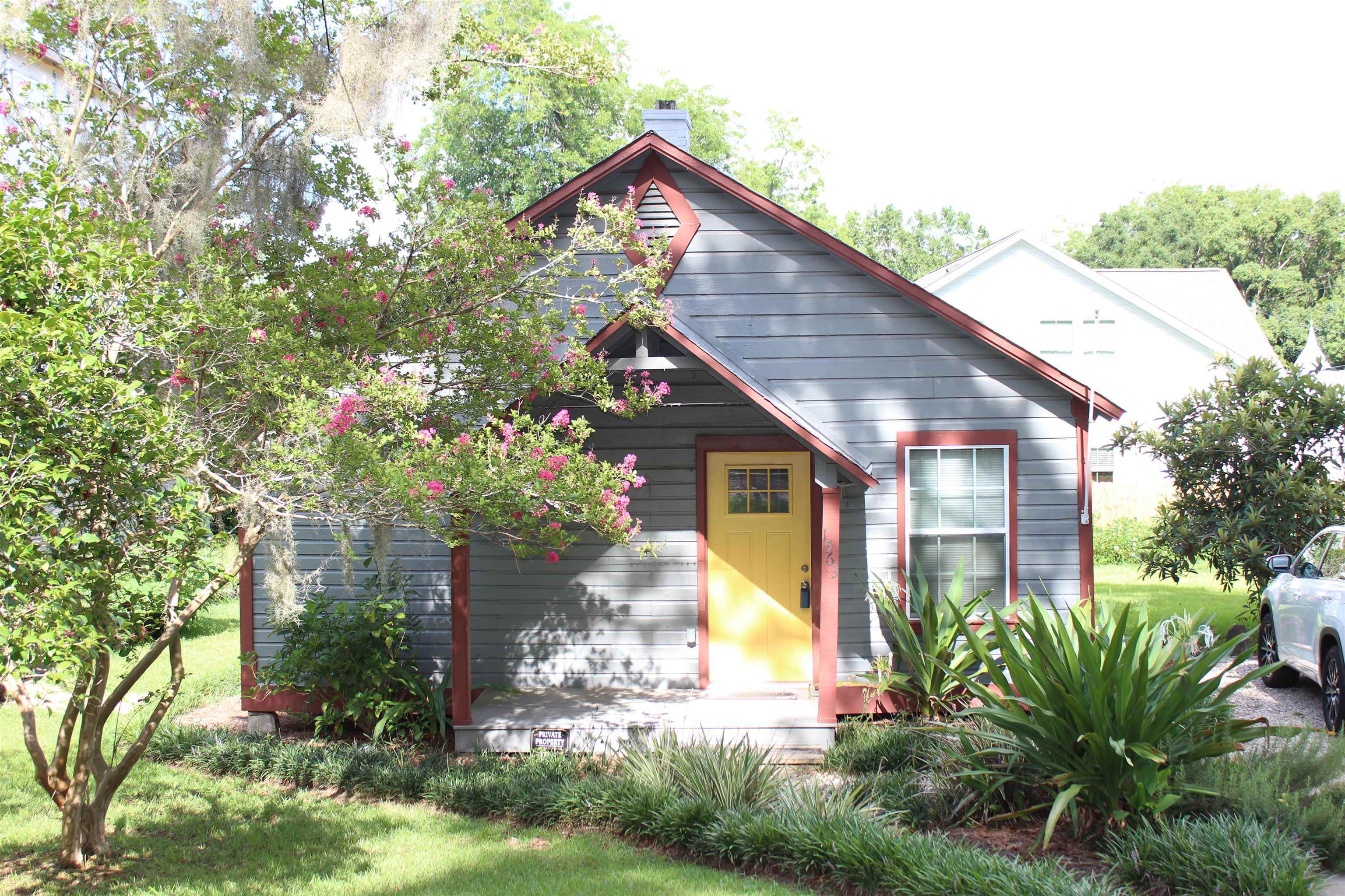 Property Photo:  1563 Pine Street  FL 32303 